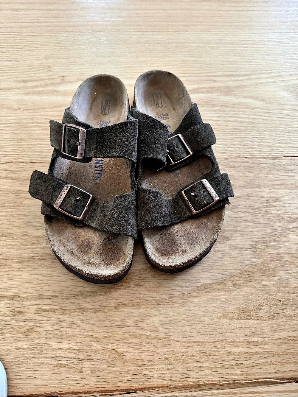 Birkenstock Arizona Suede Buckle Strap Sandals Brown